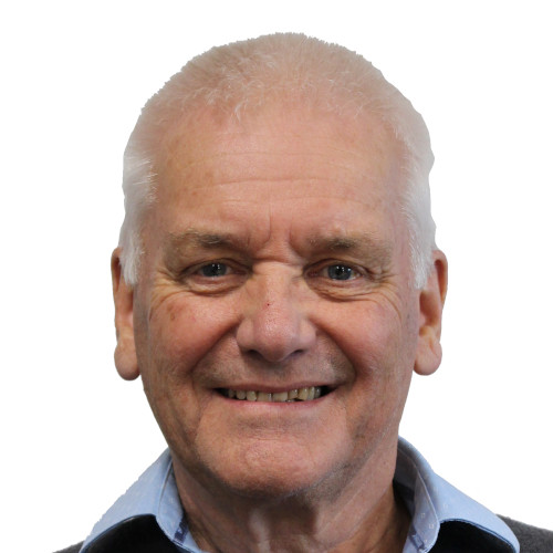 Professor Ian Woodhead Headshot